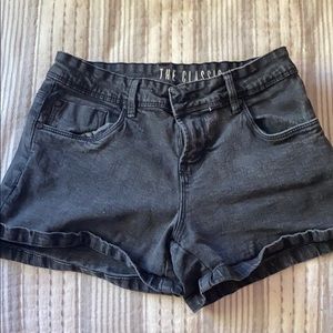 Faded Black Mid Rise Shorts